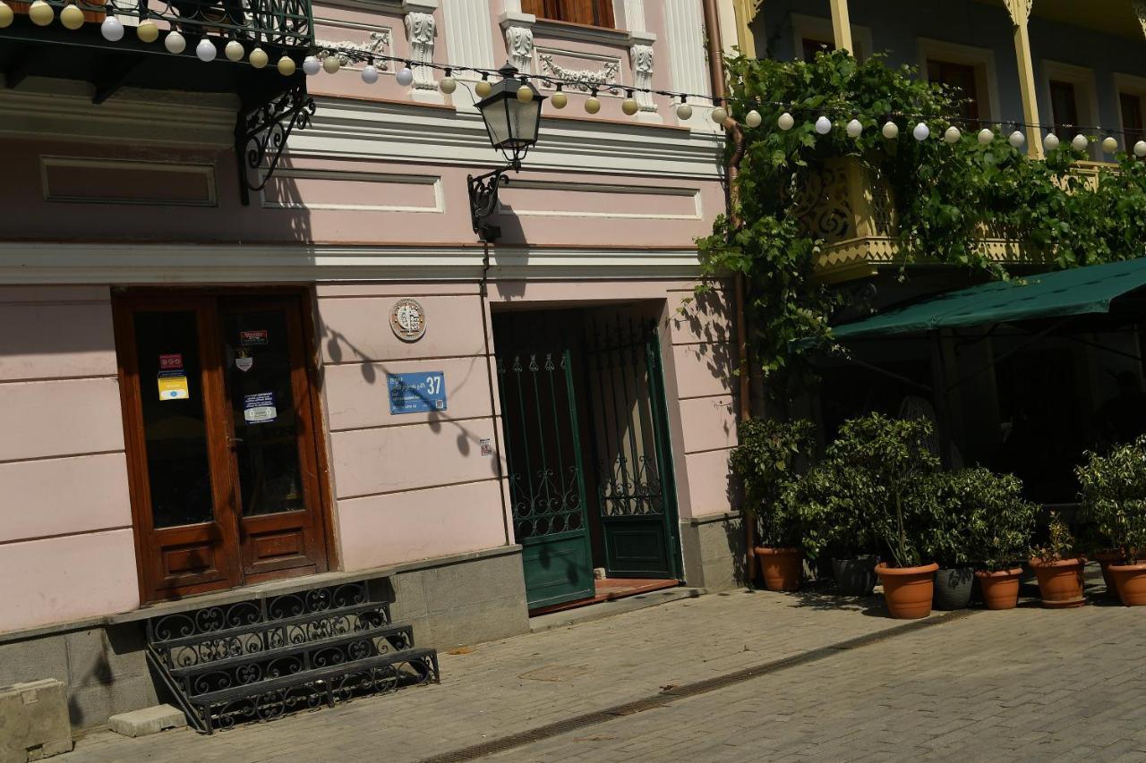 Capsuleplus Tbilisi Exterior foto